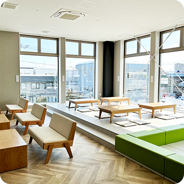 カフェドレイズの内観